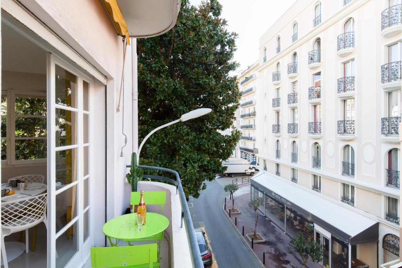 Festival Yourhosthelper Cannes Bagian luar foto